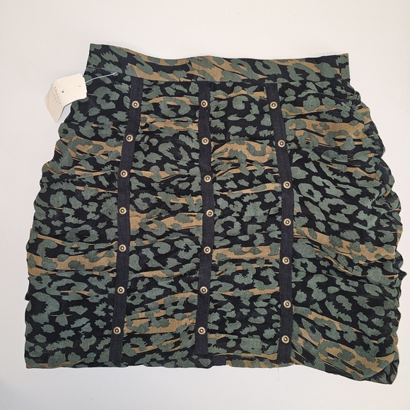 Vintage | S | Forever 21 Twist | Y2K Leopard Print Ruched Mini Skirt - Picture 2 of 3